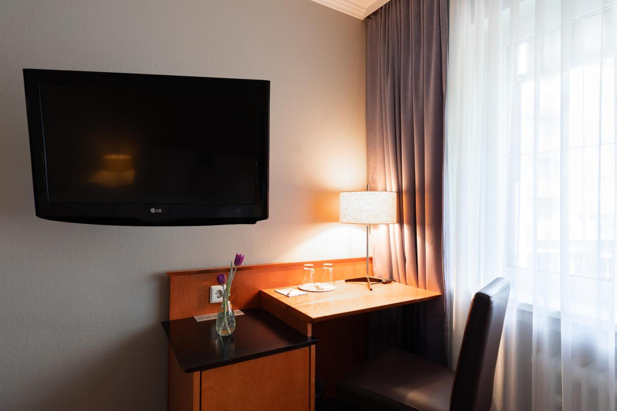 Select Hotel FDH Rum bild